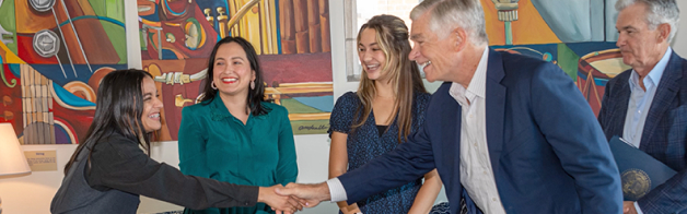 Federal Reserve Board Chair Jerome Powell and Philadelphia Fed President Patrick Harker meet with individuals from York, Pennsylvania.