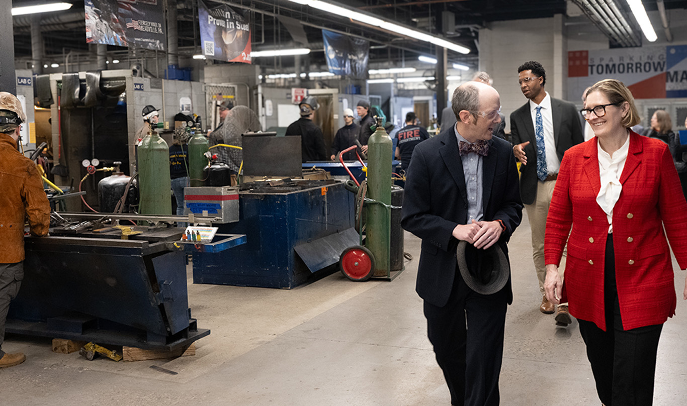President Paulson tours a job training facility in north central Pennsylvania.