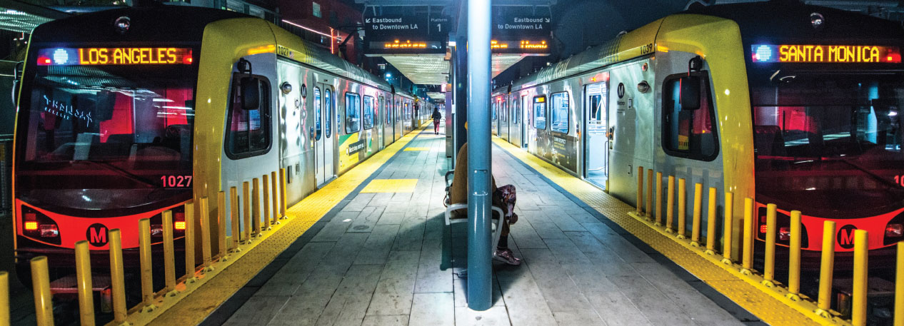 Trains and a platform on the Los Angeles Metro